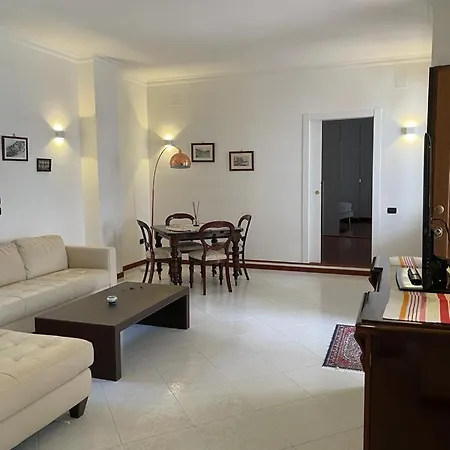 Borgo Santa Lucia Cava deʼ Tirreni